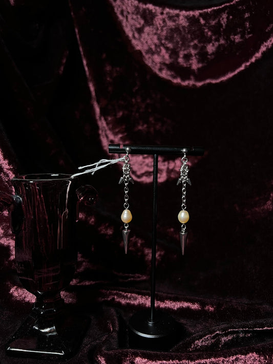 Micro-Byzantine Peach Pearl Spikey Earrings