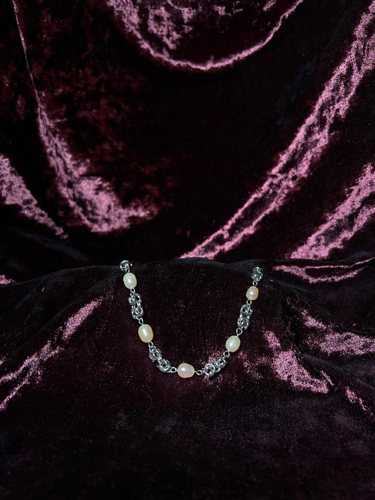 Peach Pearl Byzantine Bracelet