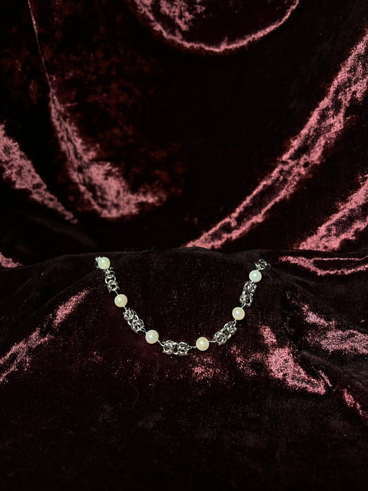 White Pearl Bracelet